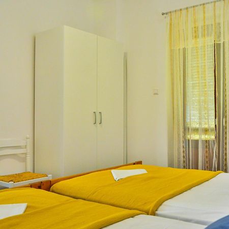 Apartments Did Ive スィビニ・クルンポスキ 部屋 写真
